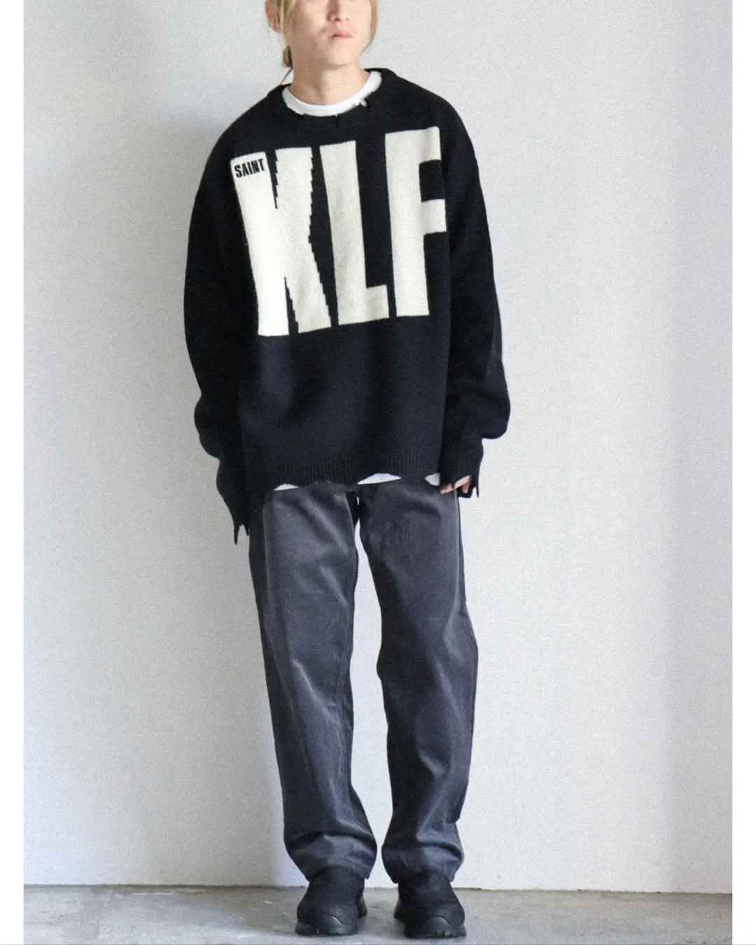 SAINT Mxxxxxx × The KLF KLF_CREW NECK KNIT/BLK KLF joint deconstructed wool sweater, black S-XL, original heel, made of 100% pure wool, natural and warm, wool fabric, dry cleaning or gentle hand washing recommended, completely correct version, customized KLF joint main mark/wash mark, imported special machine embroidery, full three-dimensional, pure hand destruction, deconstructed and shredded